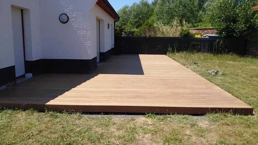 terrasse bois à Armentières